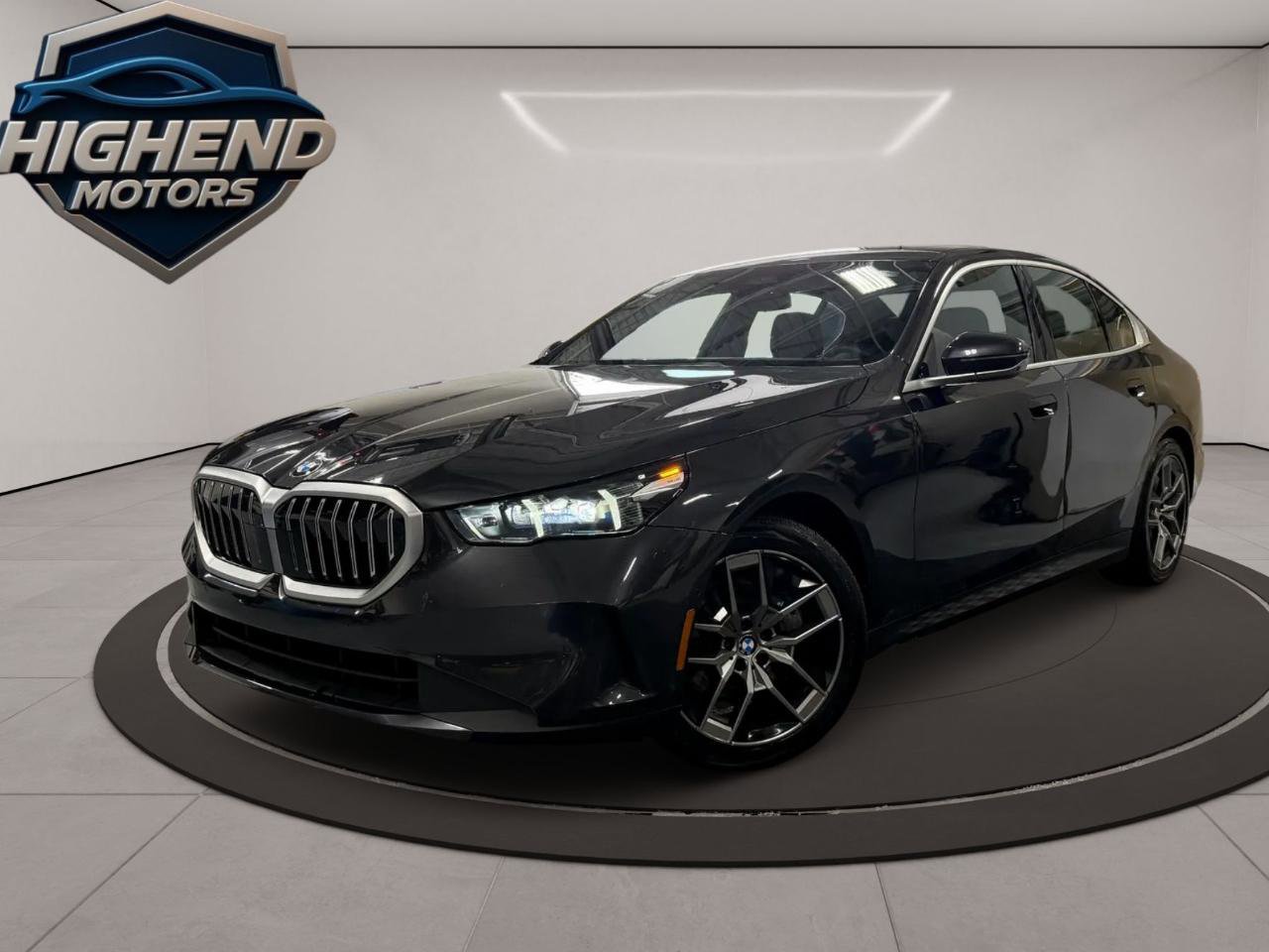 Used 2026 BMW 540i xDrive AWD/4WD image 2
