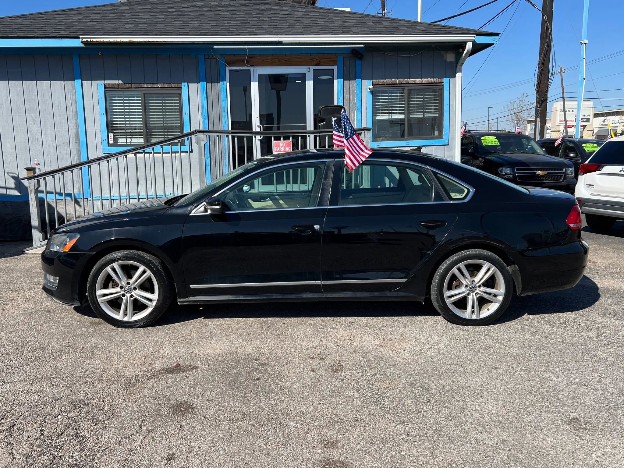 Used 2015 Volkswagen Passat 1.8T SE FWD image 9