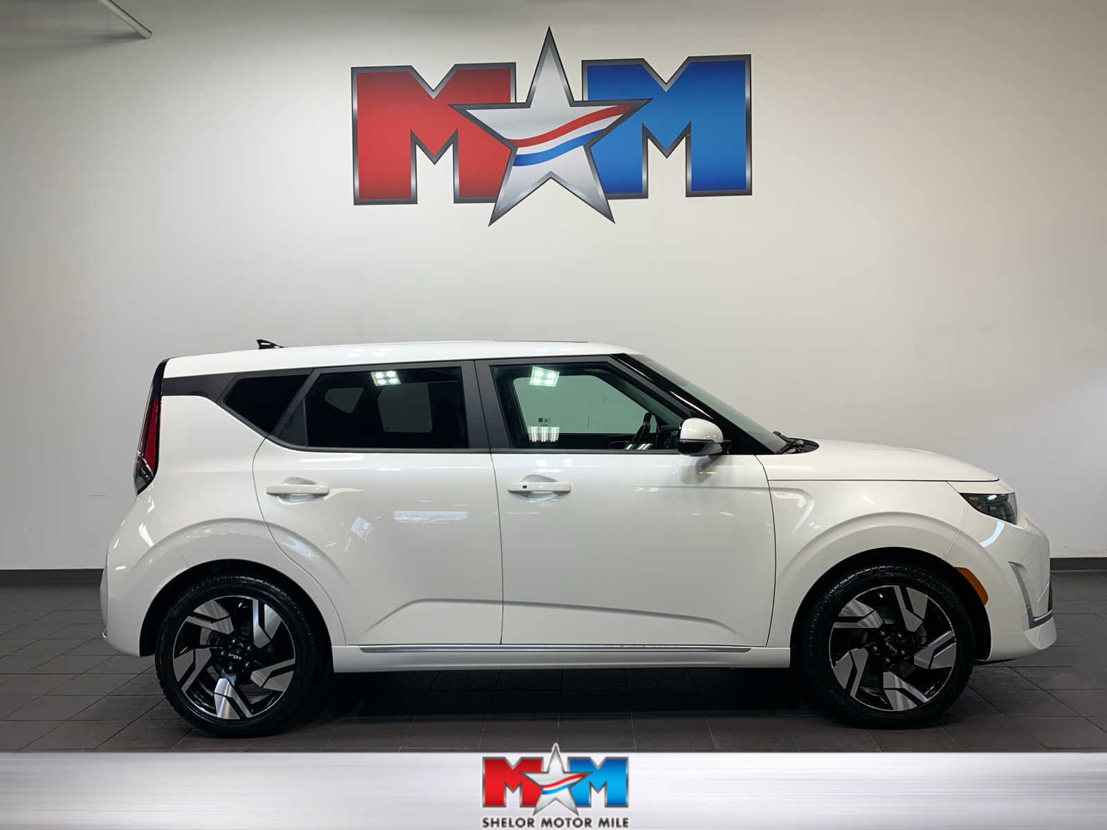 Used 2023 Kia Soul GT-Line