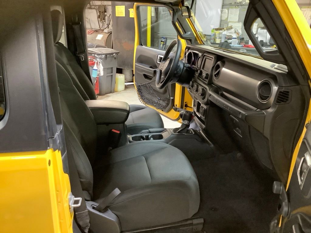 Used 2021 Jeep Wrangler Sport AWD/4WD image 11