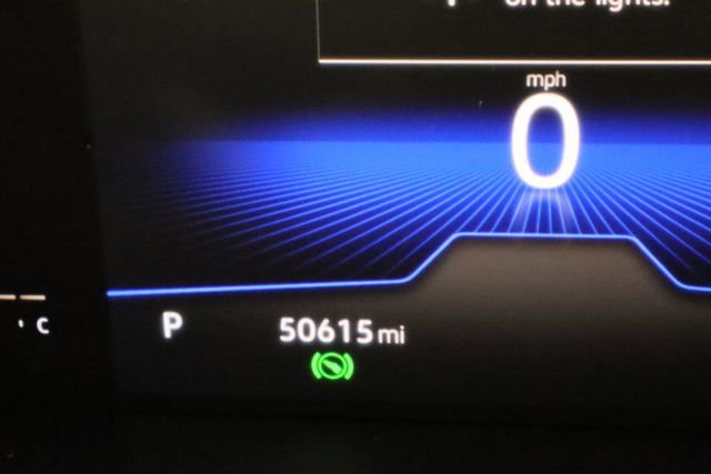 Used 2022 Volkswagen Taos SE FWD image 31