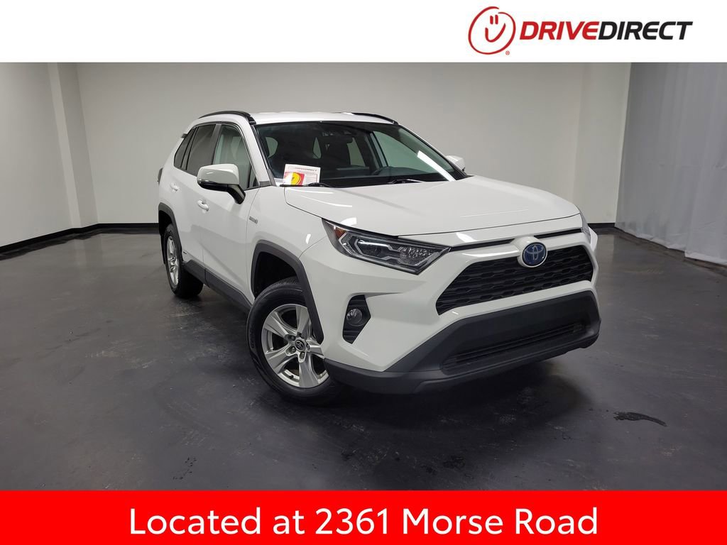 Used 2021 Toyota RAV4 XLE w/ XLE Grade Weather Package