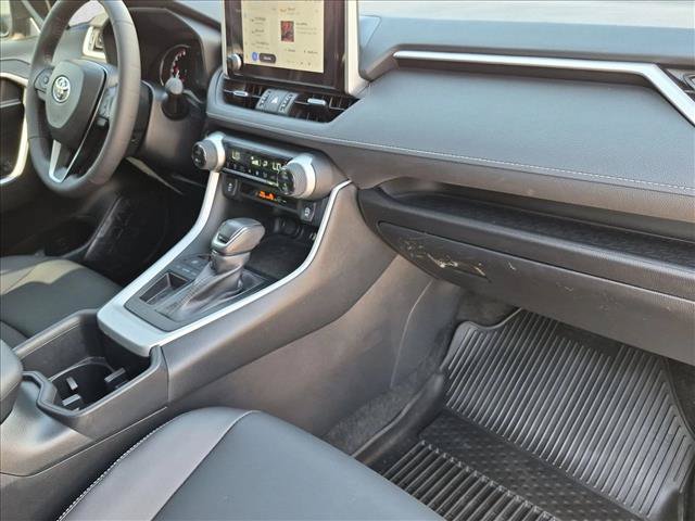 Used 2025 Toyota RAV4 XLE Premium FWD image 22