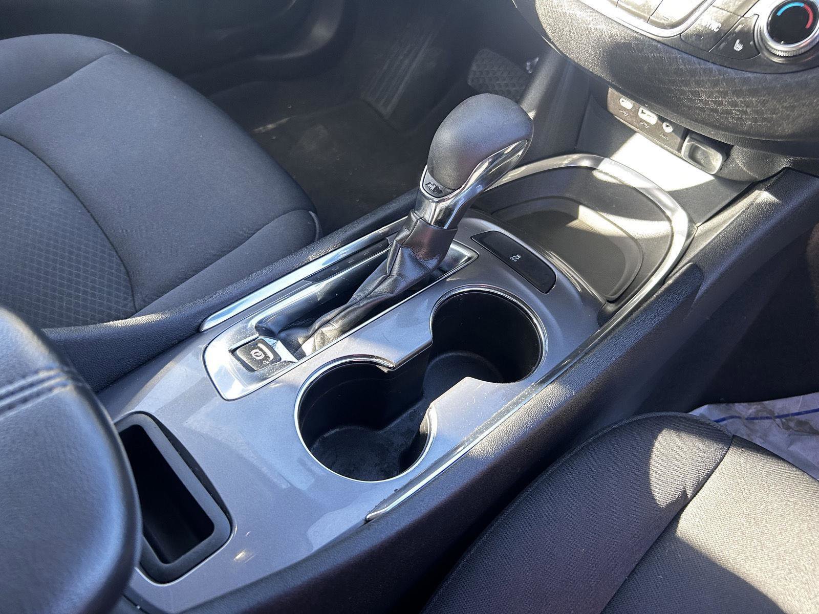 Used 2023 Chevrolet Malibu LT image 22