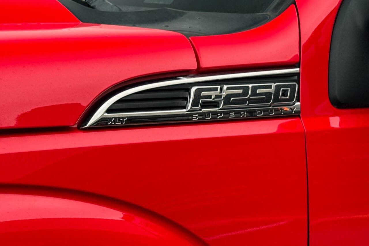 Used 2015 Ford F250 XLT w/ XLT Value Package image 26