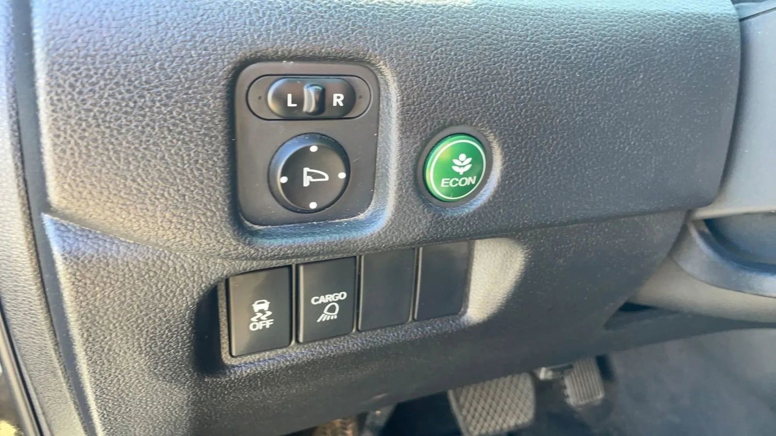 Used 2017 Honda Ridgeline RTL-T image 17