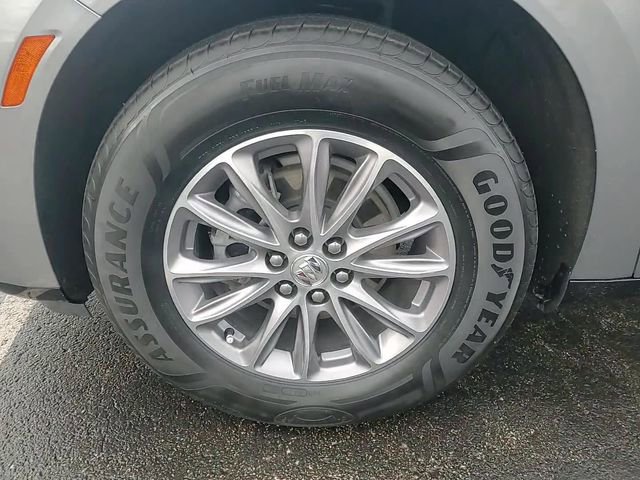 Certified 2023 Buick Enclave Essence image 9