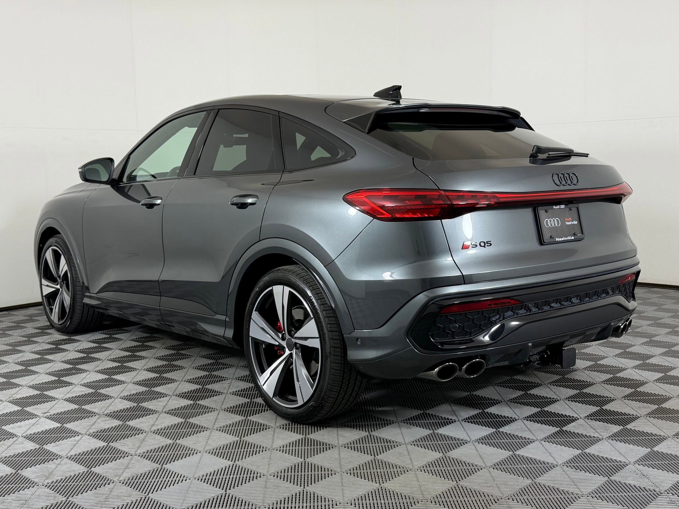 New 2026 Audi SQ5 Premium Plus AWD/4WD image 3