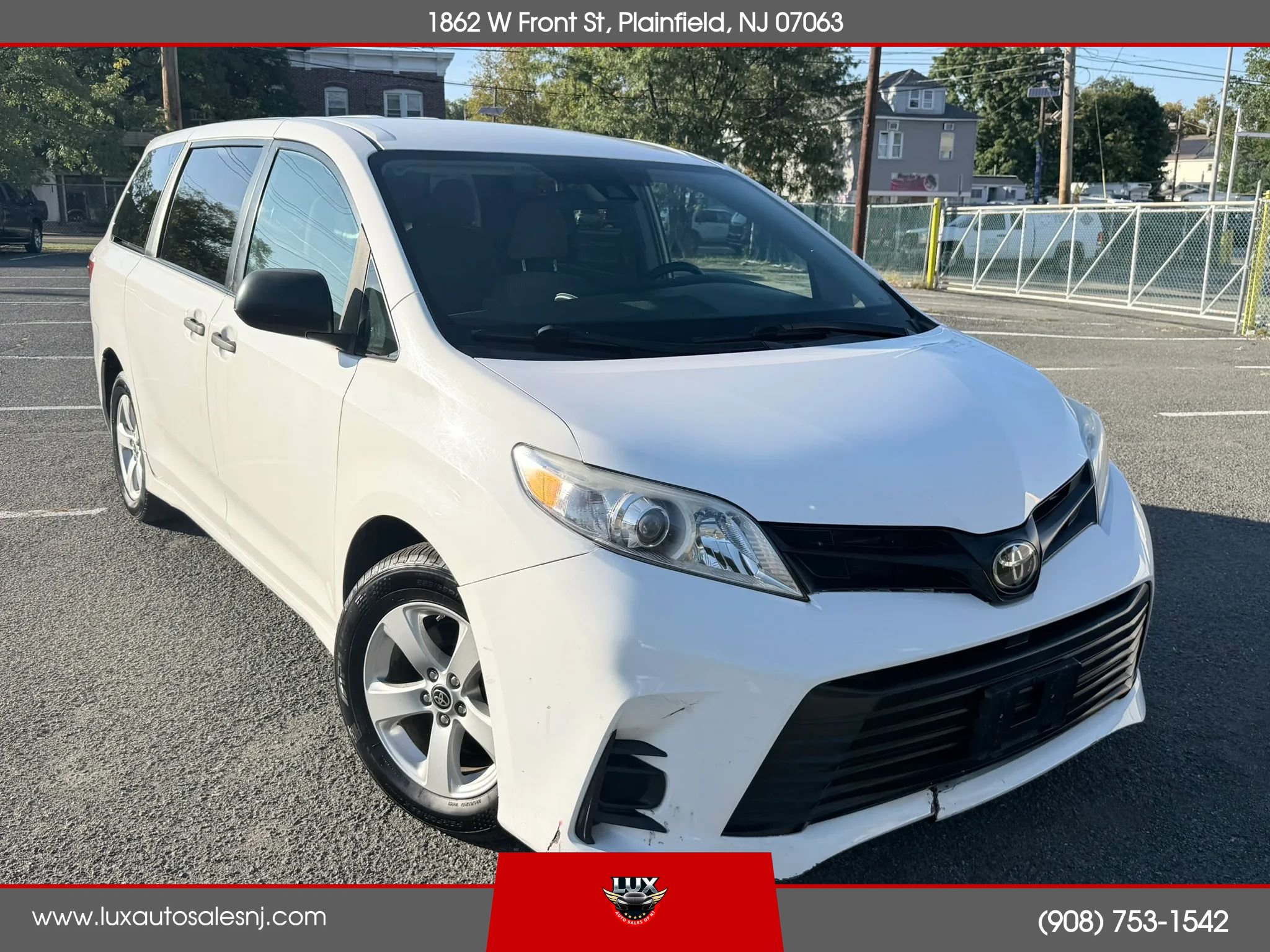 Used 2020 Toyota Sienna L FWD image 27