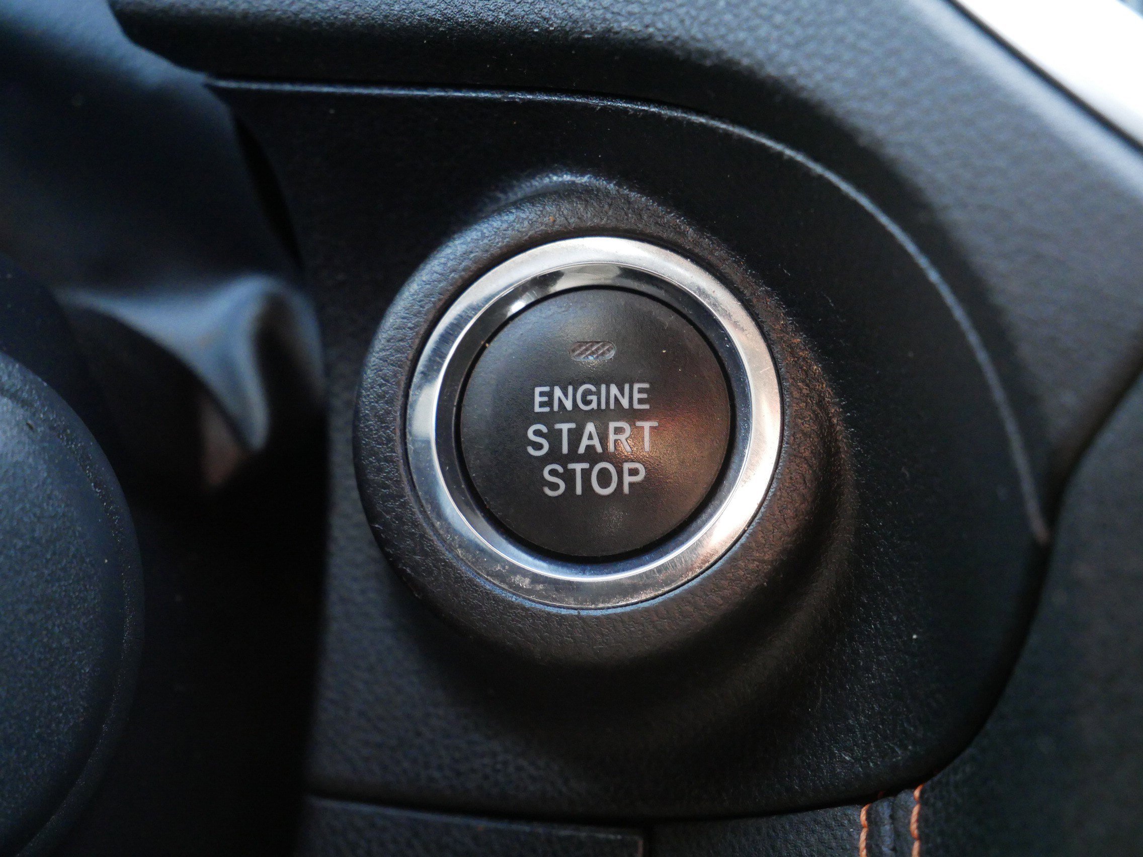 Used 2020 Subaru Crosstrek 2.0i Premium w/ Moonroof Package 2 image 31