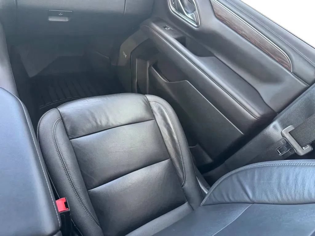 Used 2021 Chevrolet Tahoe Z71 AWD/4WD image 22