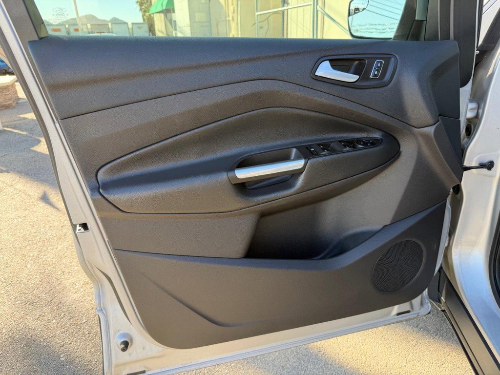 Used 2016 Ford Escape SE image 15