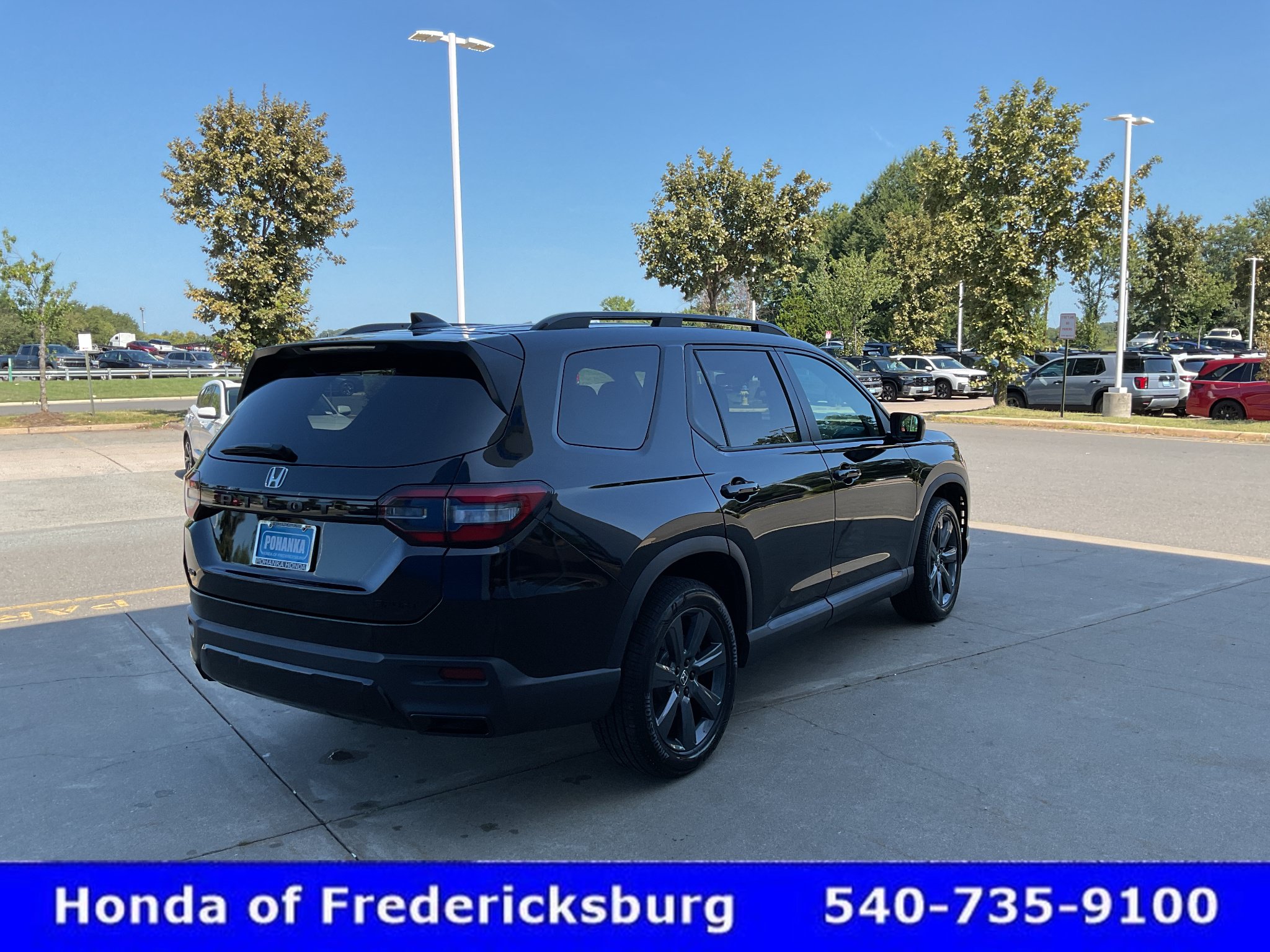 Used 2026 Honda Pilot Sport image 5