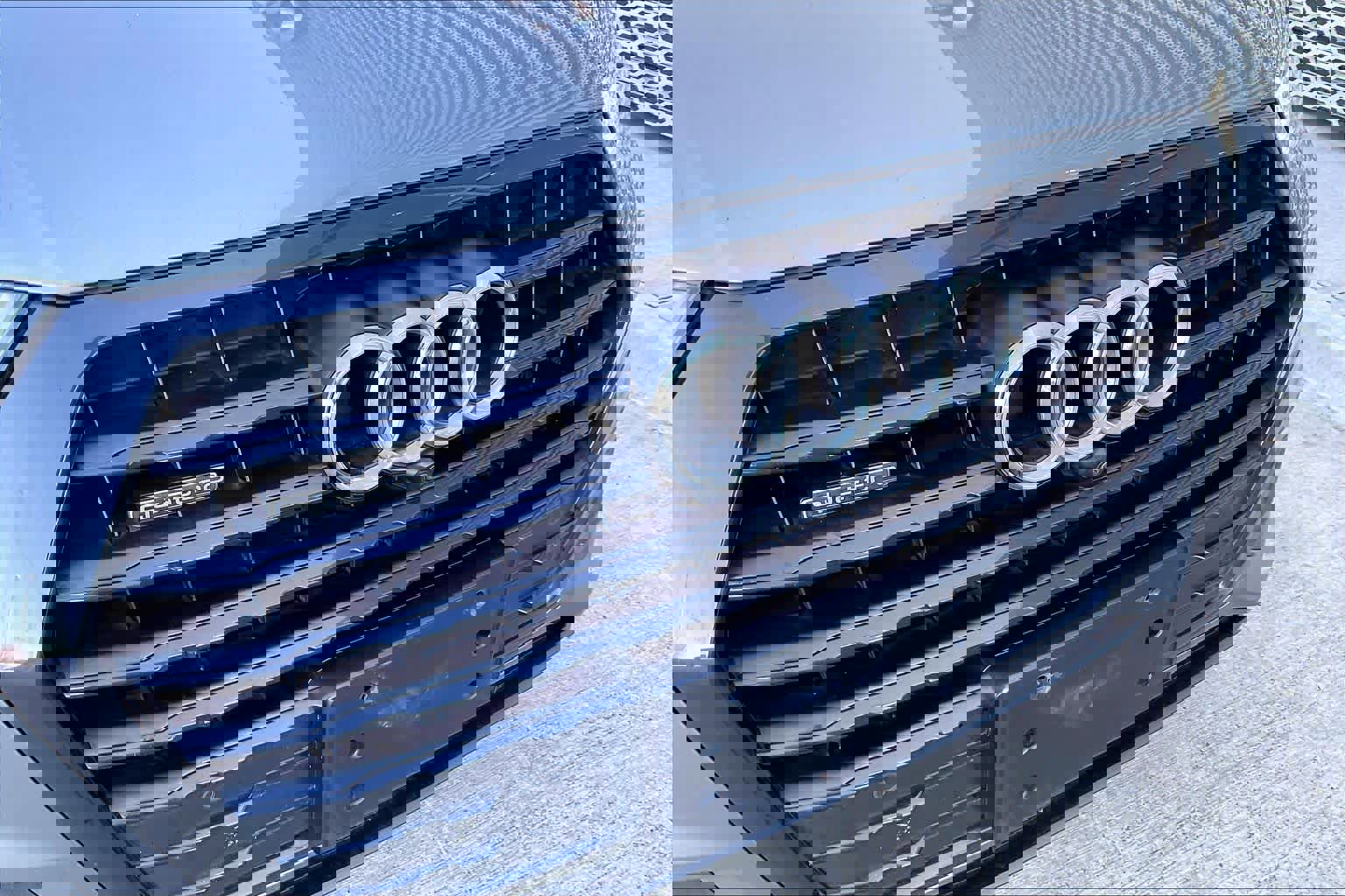 Used 2017 Audi Q7 3.0T Prestige image 28