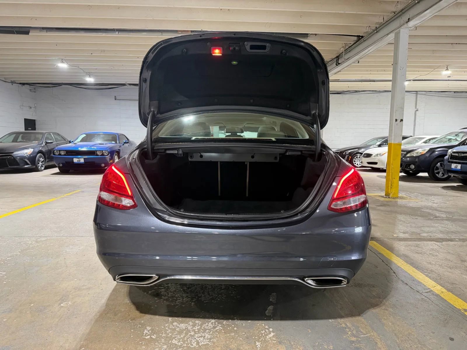 Used 2015 Mercedes-Benz C 300 4MATIC Sedan image 7