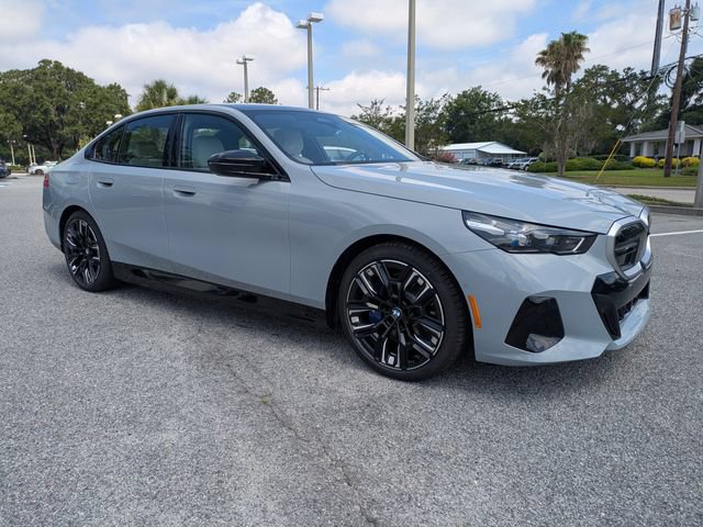 New 2026 BMW i5 M60 w/ Executive Package AWD/4WD image 3