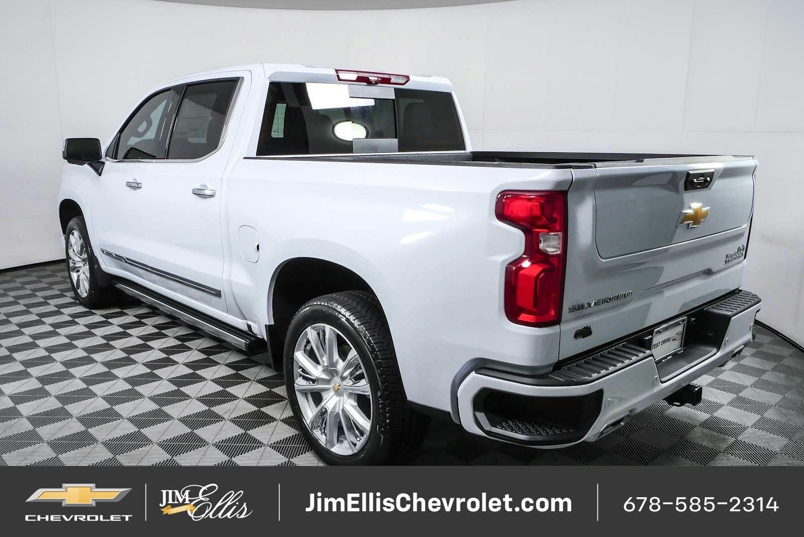 New 2026 Chevrolet Silverado 1500 High Country AWD/4WD image 31