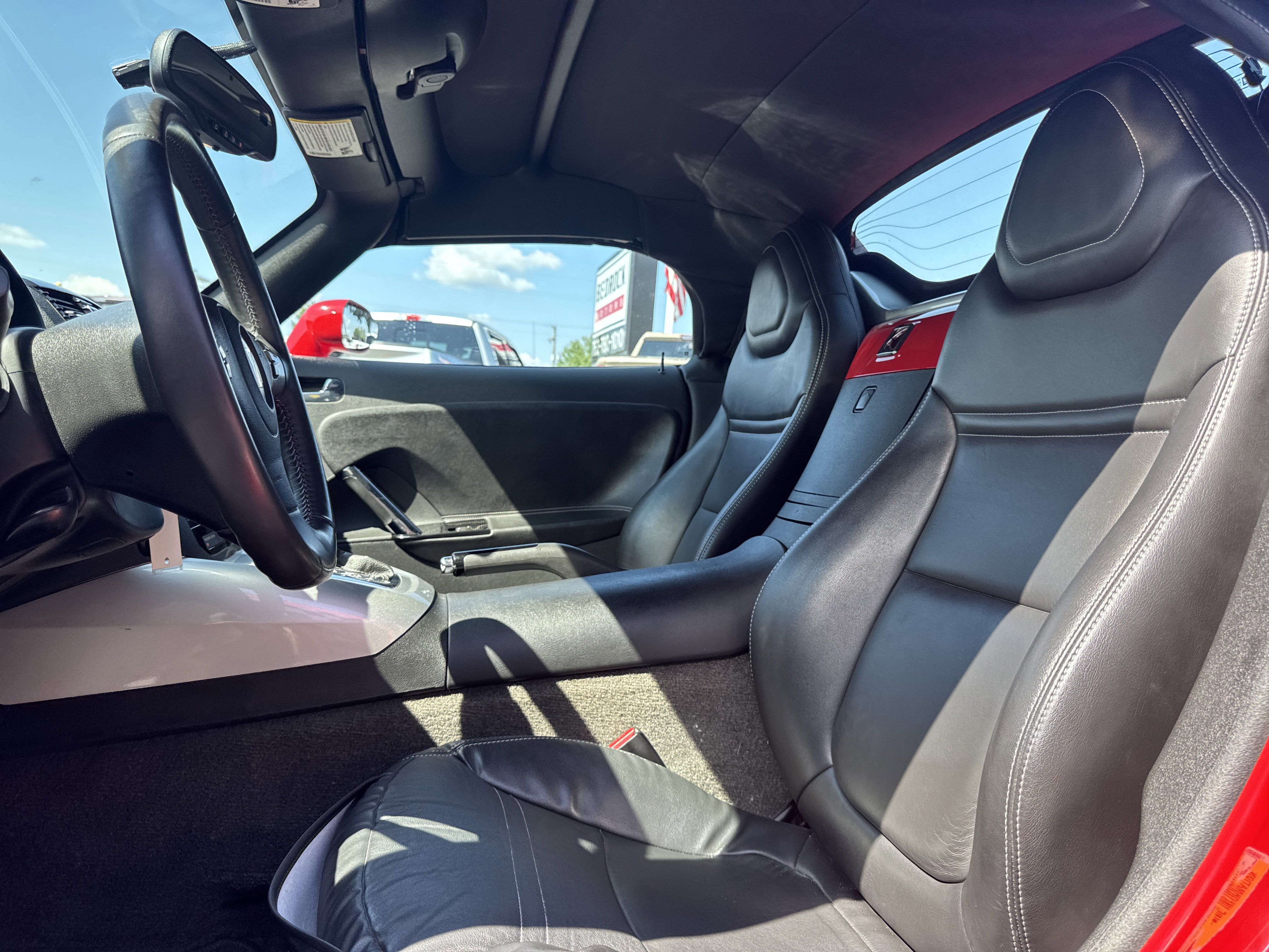 Used 2007 Saturn Sky w/ Premium Trim Pkg image 18