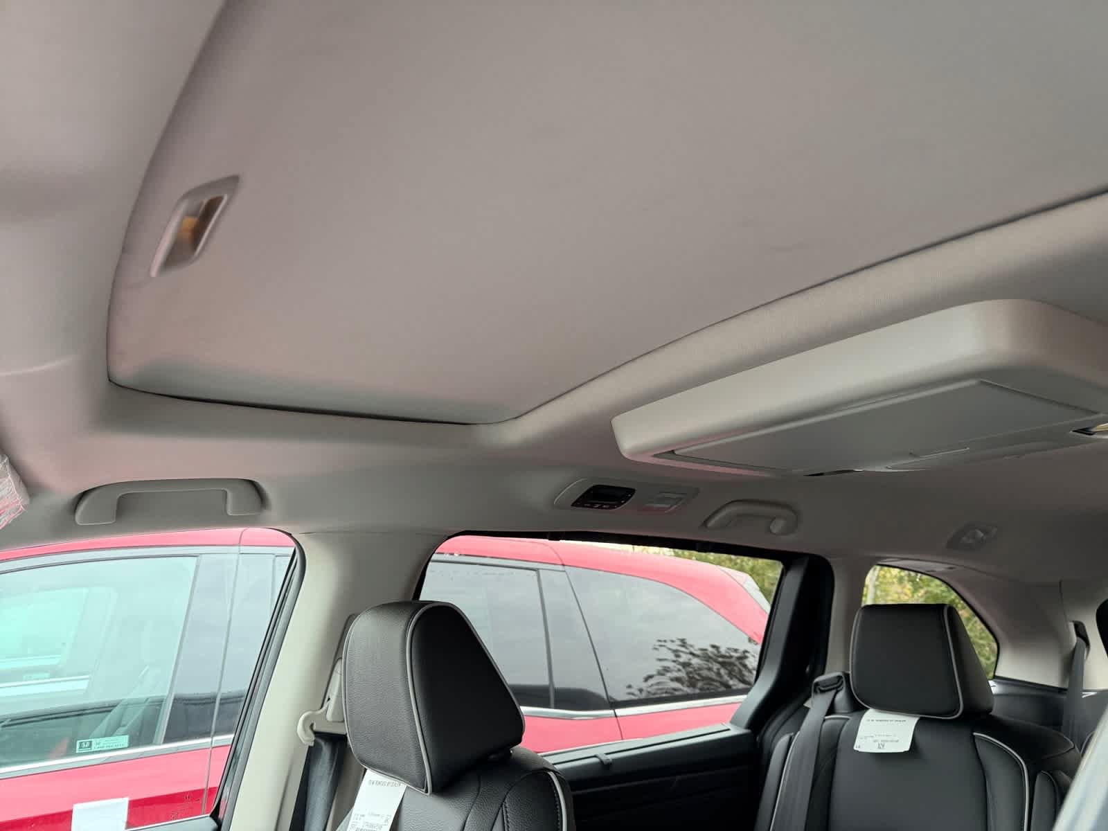 New 2026 Honda Odyssey Touring image 21