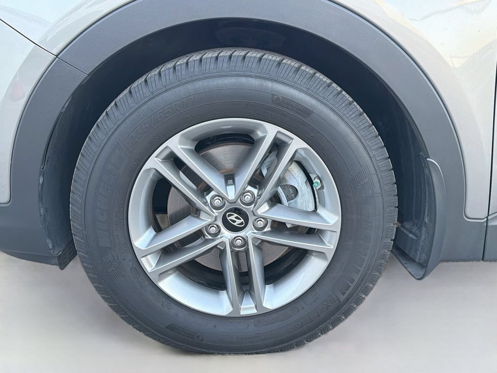 Used 2018 Hyundai Santa Fe Sport w/ 2.4L Tech Package 04 FWD image 42