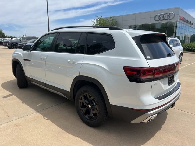 New 2026 Volkswagen Atlas Peak Edition AWD/4WD image 4