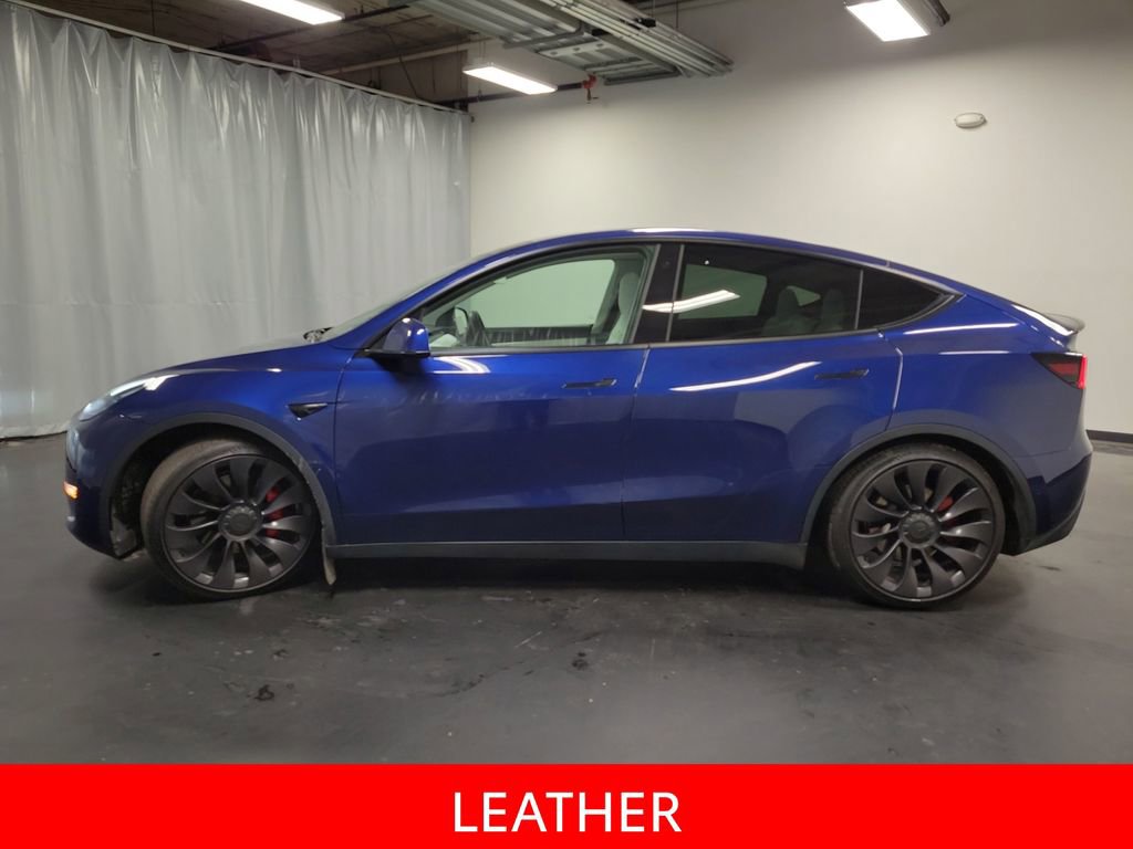 Used 2022 Tesla Model Y Performance image 5