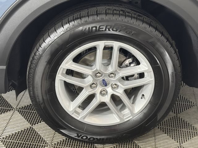 Used 2026 Ford Explorer Active w/ Active Comfort Package RWD image 28