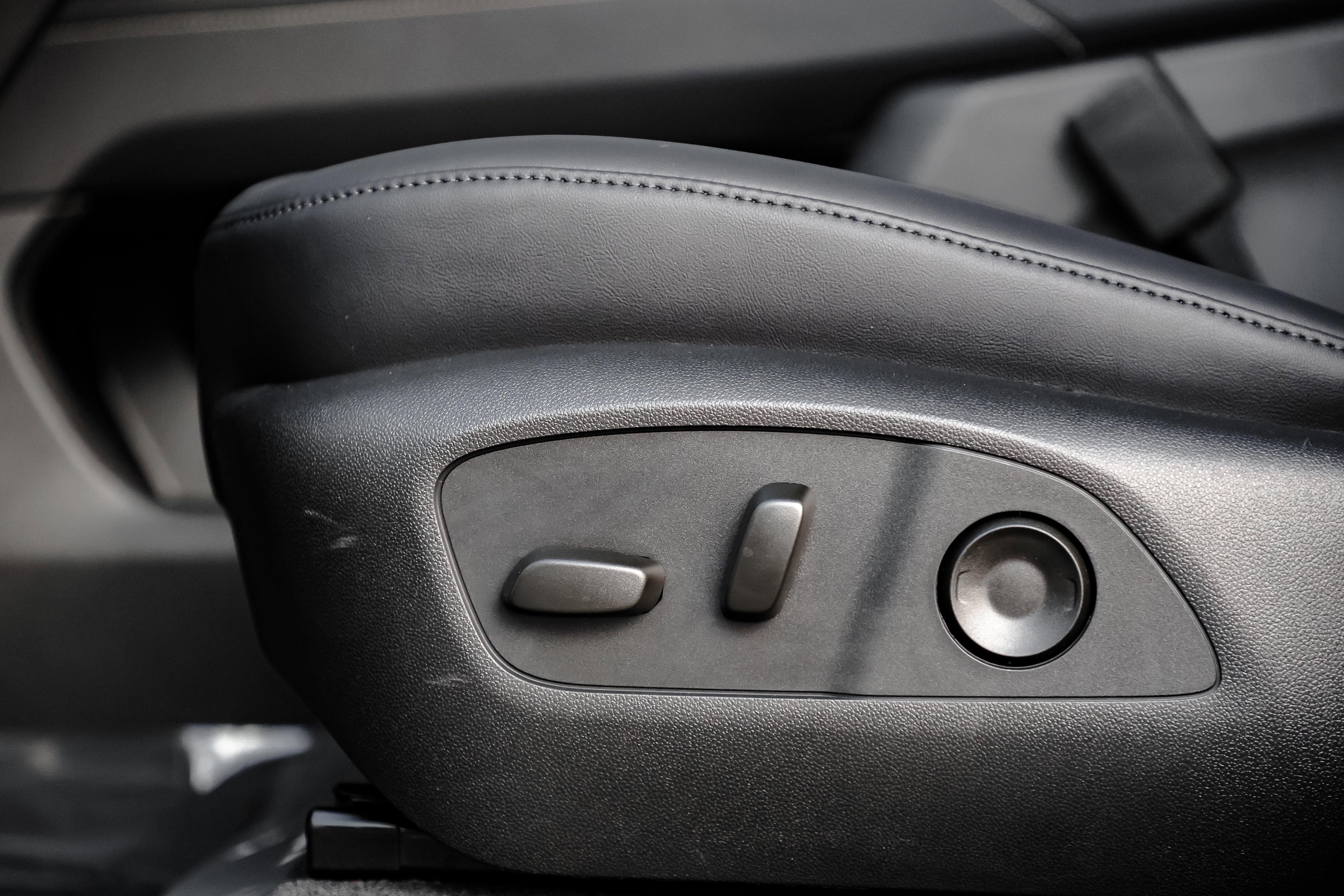 New 2026 GMC Acadia Elevation w/ Elevation Premium Package image 15