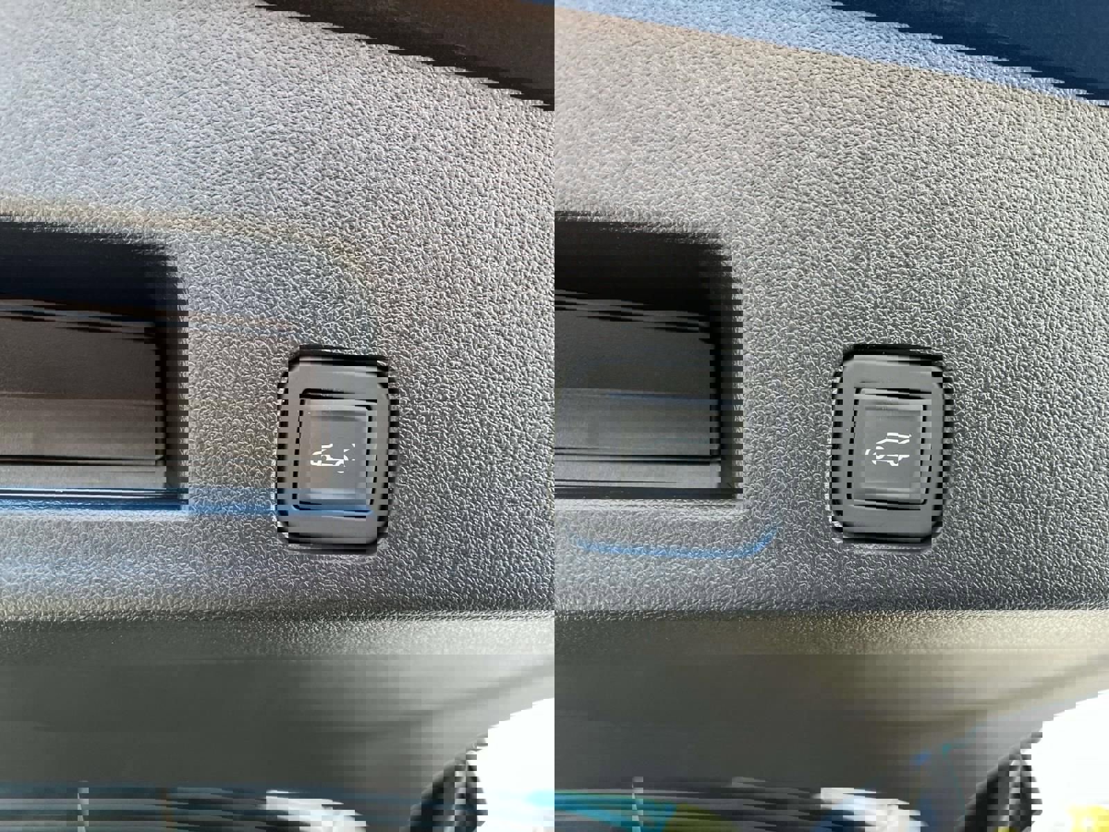 New 2026 Buick Enclave Preferred w/ Power Package image 22