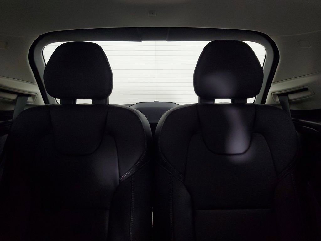 New 2026 Volvo XC90 B6 Ultra w/ Protection Package image 15