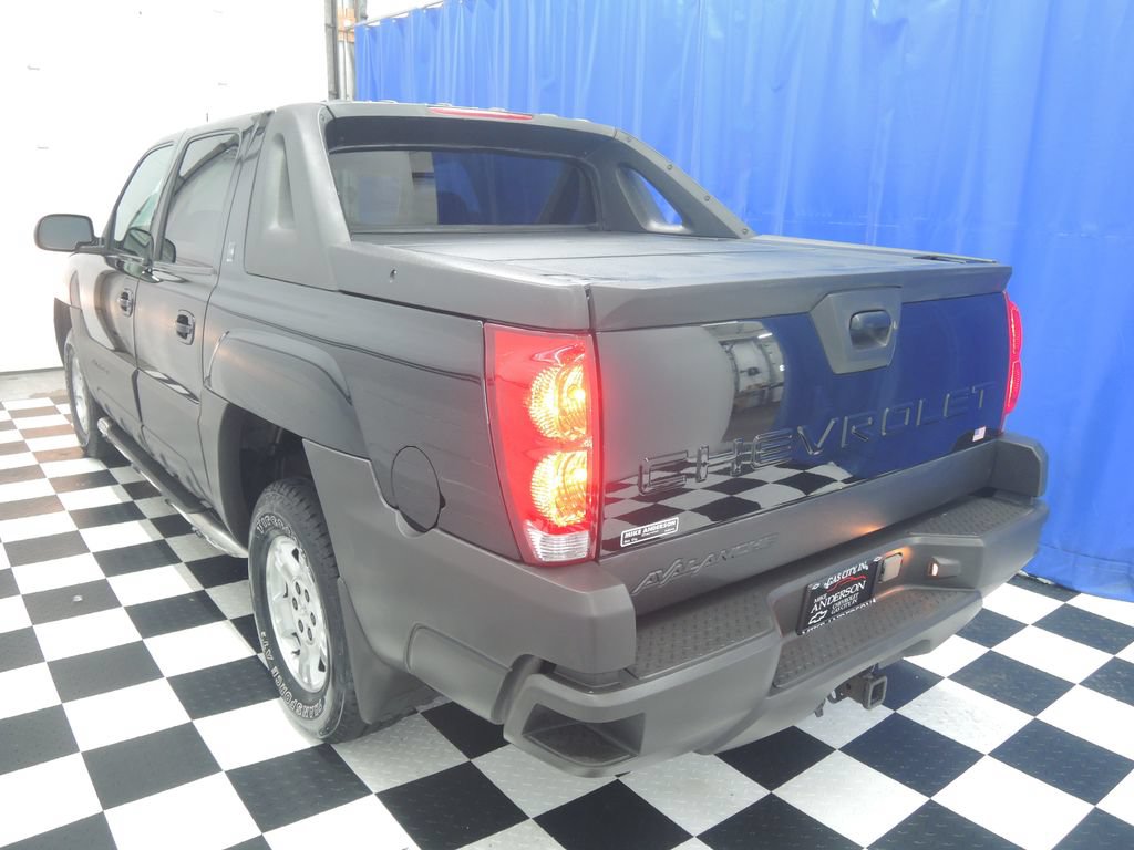 Used 2003 Chevrolet Avalanche 4x4 w/ The North Face Edition image 9