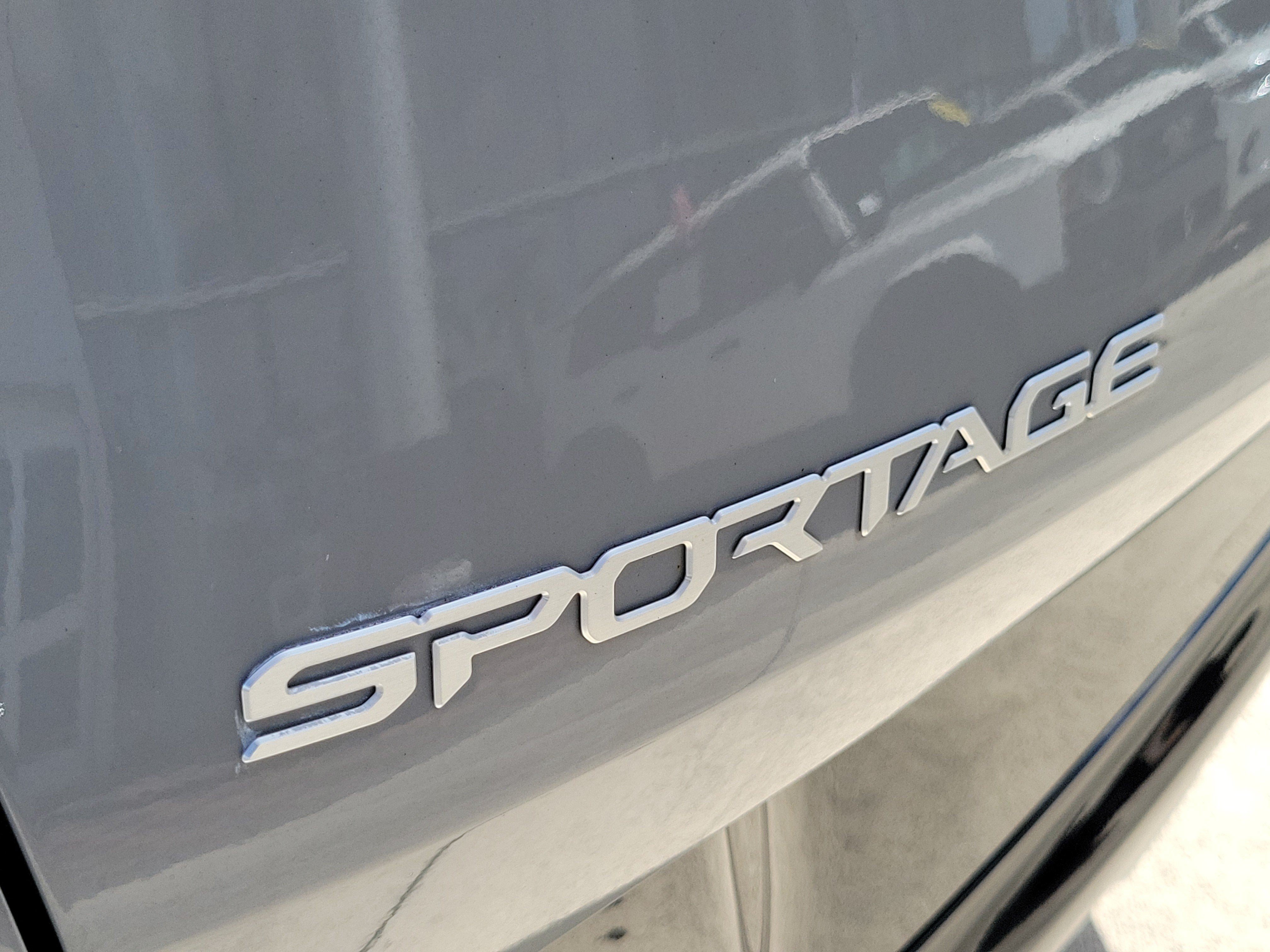 Used 2024 Kia Sportage SX FWD image 8