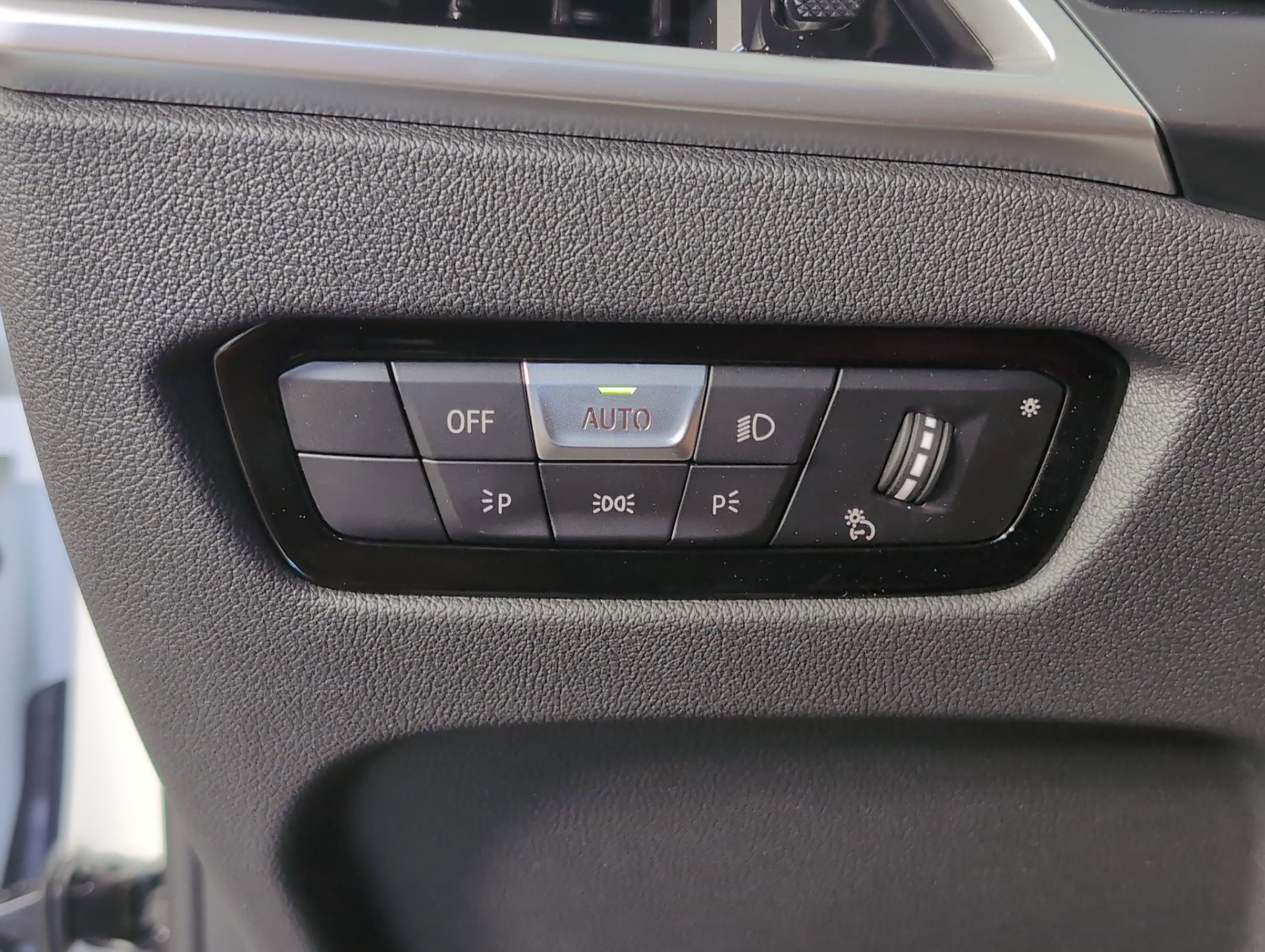 Used 2026 BMW 430i Coupe w/ Parking Assistance Package image 27