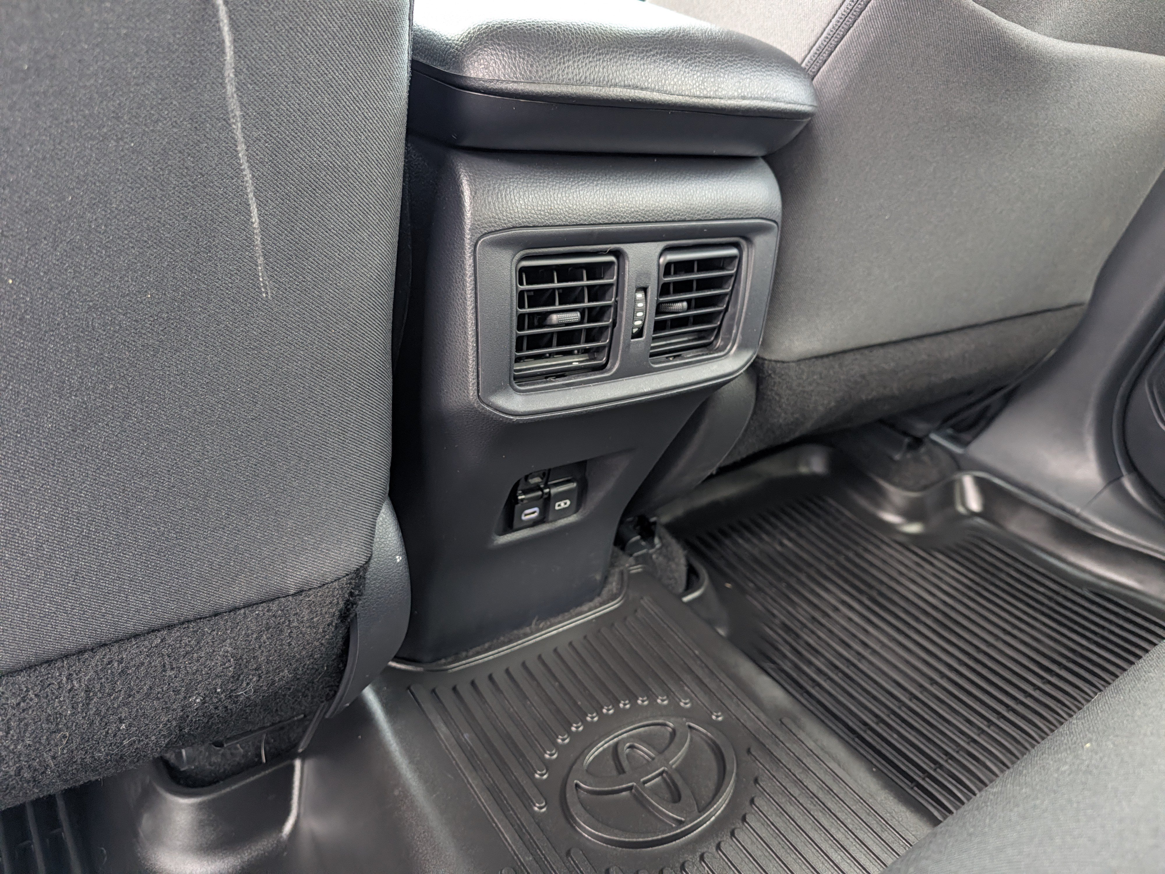 Certified 2024 Toyota RAV4 XLE w/ Convenience Package AWD/4WD image 22