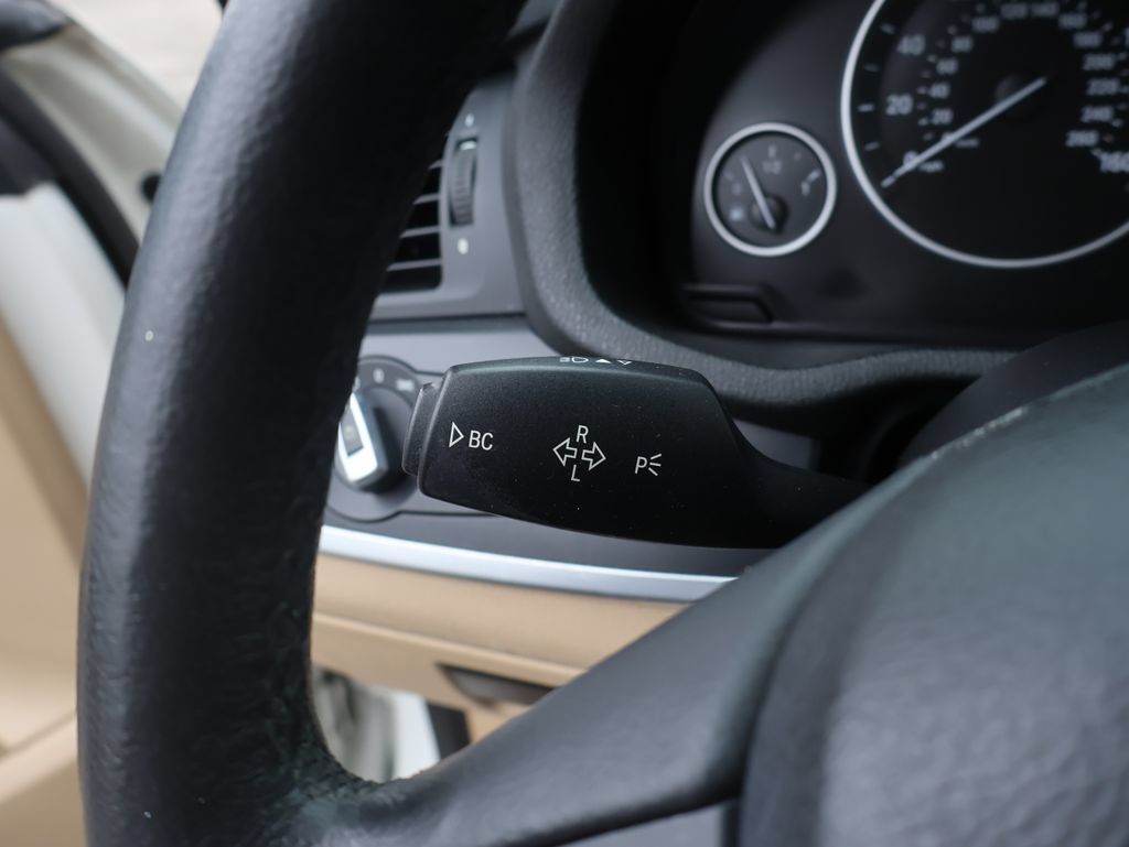 Used 2011 BMW X3 xDrive28i AWD/4WD image 31