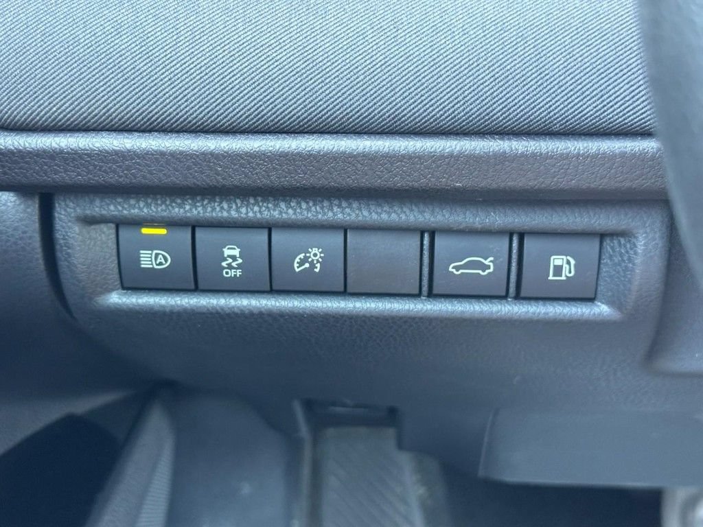 Certified 2025 Toyota Camry LE FWD image 23