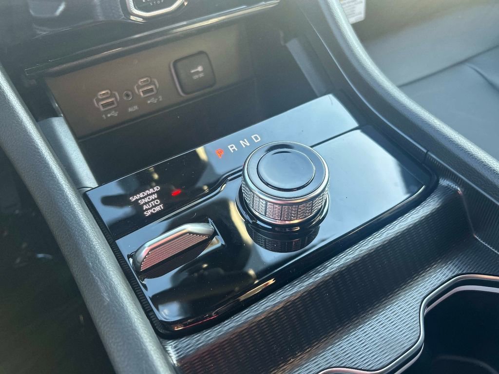 New 2026 Jeep Grand Cherokee Limited image 11