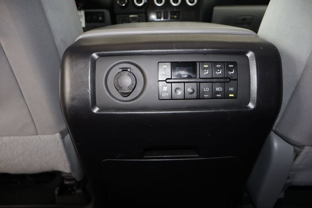 Used 2019 Toyota Sequoia SR5 AWD/4WD image 51