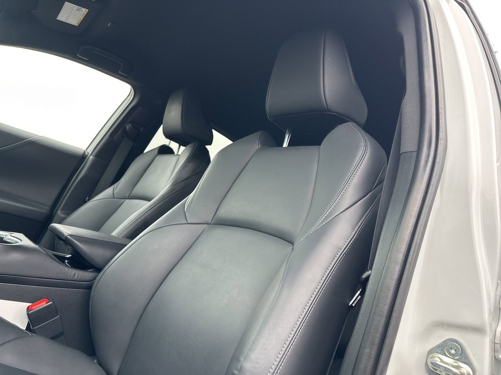 Used 2023 Toyota Venza XLE AWD/4WD image 12