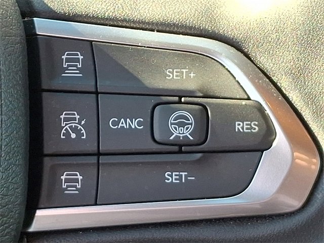 Used 2024 Jeep Compass Trailhawk w/ Trailhawk Elite Group image 22