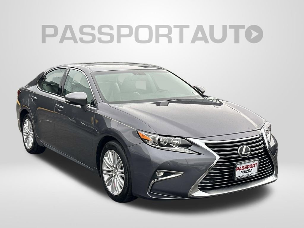 Used 2016 Lexus ES 350 350 w/ Navigation System Package image 6