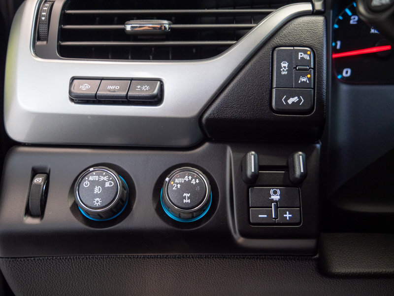 Used 2020 Chevrolet Tahoe Premier AWD/4WD image 12