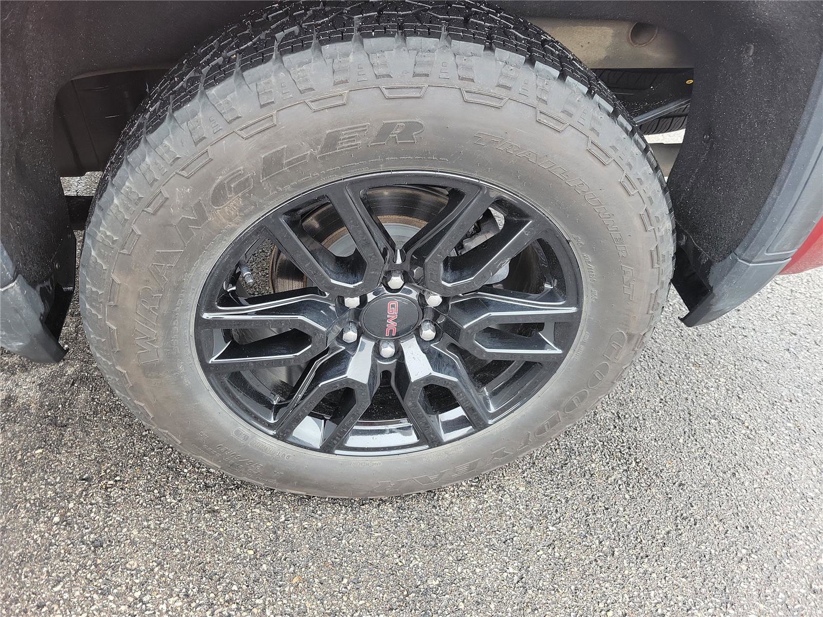 Used 2024 GMC Sierra 1500 Elevation w/ X31 Off-Road Package image 6