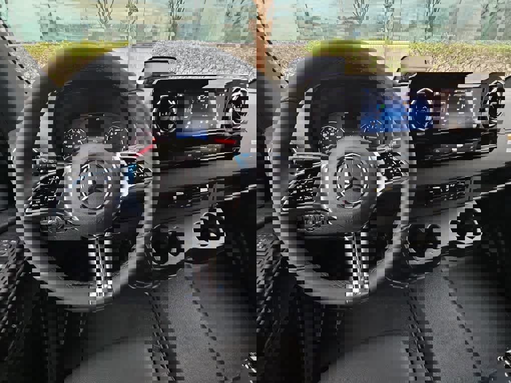 New 2026 Mercedes-Benz Sprinter 2500 image 18