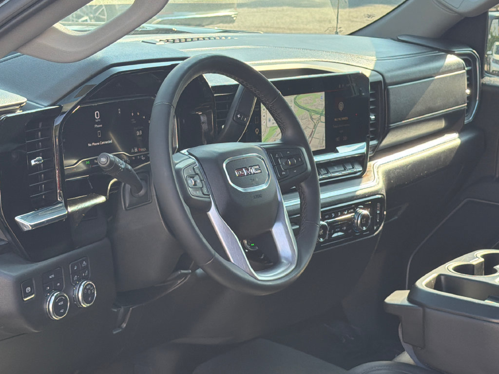 Used 2025 GMC Sierra 1500 SLT AWD/4WD image 15