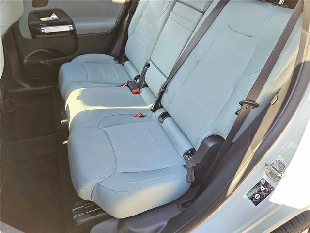 Used 2026 Mercedes-Benz GLB 250 image 16