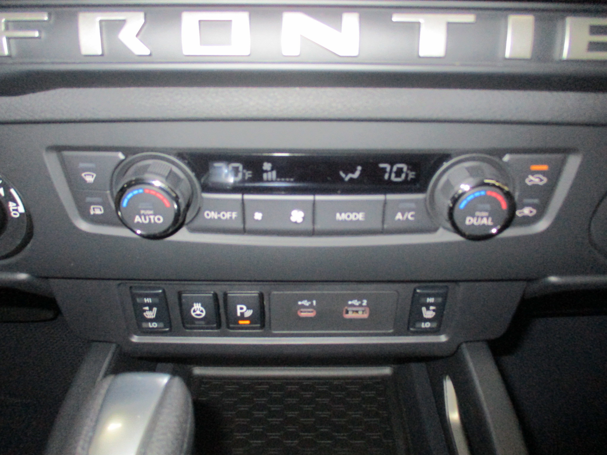 New 2026 Nissan Frontier SV image 24