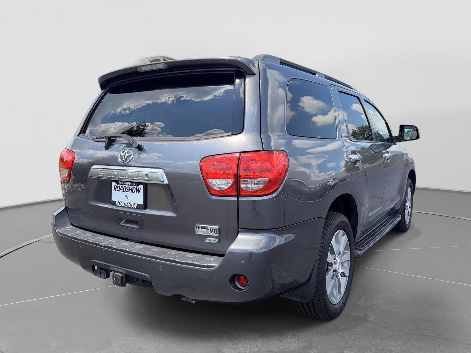 Used 2016 Toyota Sequoia Limited AWD/4WD image 5