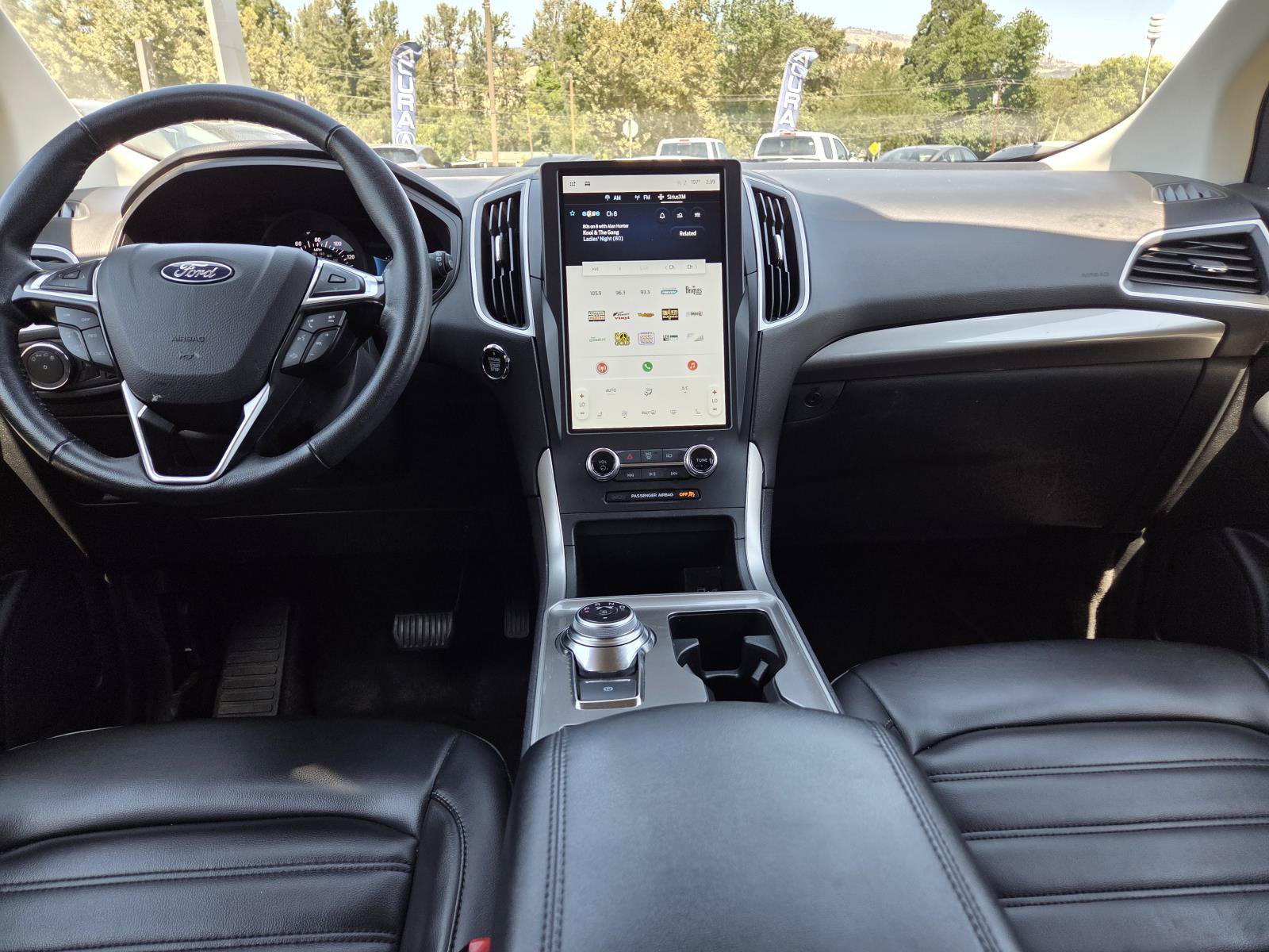 Used 2024 Ford Edge SEL AWD/4WD image 16