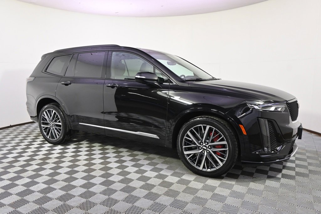 Certified 2025 Cadillac XT6 Sport w/ Technology Package image 7